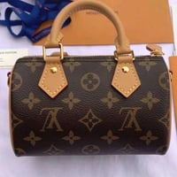 شنطة ال في صغيره نانو