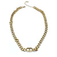 سلسال ديور جنزير مطلي بالذهب بتصميم مستوحى من ديور...