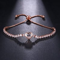 سوار مرصع بأحجار الراين على شكل قلب قابل للتعديل -...