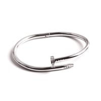 اسوارة كارتير المسمار فضي