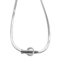 سلسال ناعم مسمار فضي مستوحى من كارتير