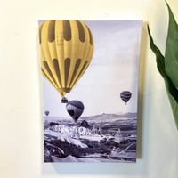 لوحة قماشية لمنطاد
