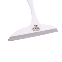 ممسحة زجاج صغيرة