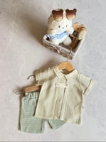 طقم ولادي صيفي كلاسيكي من قطعتين