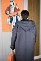 فروة العز لون رمادي مبطنة بفرو ناعم