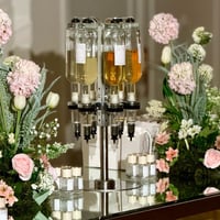 عربون بار العطور | 200 ضيف