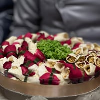 كيلو تورتيلا بتلات الورد