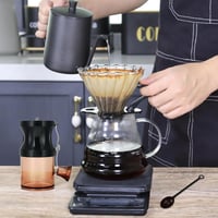 طقم تحضير قهوة مقطرة 7 قطع شنطة سفر متكاملة مع ميز...