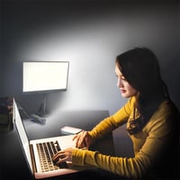 لمبة LED للرحلات والطوارئ بزاوية 360 درجة وقوة 160...