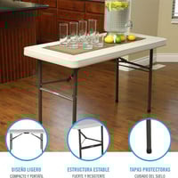 طاولة محمولة قابلة للطي للنزهات والحفلات والعشاء