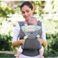 حمالة أطفال Infantino Cuddle Up™ هودي مريحة بمقعد...