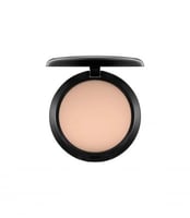 بودرة أساس ستوديو فيكس من ماك NW20 بيج 15ج