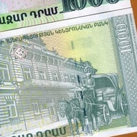 ارمينيا فئة 1000 درام أنسر