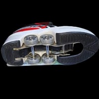 سكيت اربع عجلات هجين