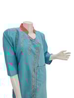 طقم لبس عاملات