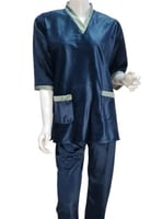 طقم لبس عاملات شتوي مخمل