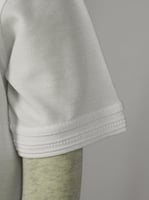 تيشيرت بتصميم بولو ابيض