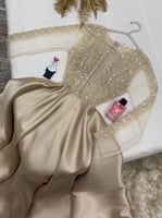 فستان الانيقات بتصميم عصري