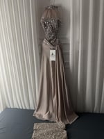 فستان انهار