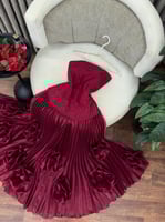 فستان عاليه