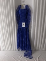 فستان شريفة