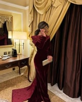 فستان نايفه