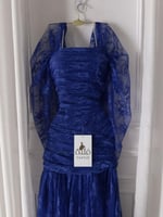 فستان شريفة