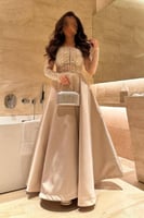 فستان الانيقات بتصميم عصري