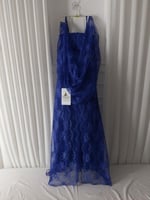 فستان شريفة