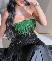 فستان بخامة فخمة جدا