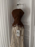 فستان اسماء