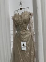 فستان نارين