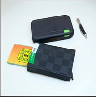 محفظة صغيرة لويس فيتون