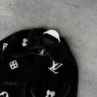 جاكيت لويس فيتون رمادي