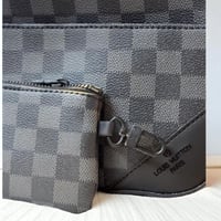 شنطة كتف لويس فيتون بالإضافة لمحفظة صغيرة