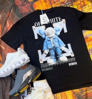 تيشيرت اوف وايت