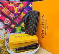 محفظة كبيرة لويس فيتون