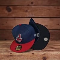 كاب نيوير مقفل