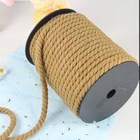 حبال أحذية كبيرة بعدة ألوان