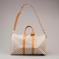 شنطة سفر من لويس فيتون