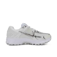 NIKE Zoom Vomero 5 Chrome Toe Sneakers