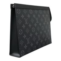 باوتشات لويس فيتون