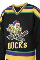 تيشيرت هوكي مطرز يسمح بمرور الهواء مصنوع من البولي...