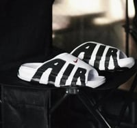 Nike air more uptempo slide