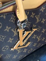 شنطة نسائية لويس فيتون