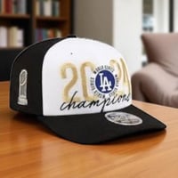 كاب نيوير مقفل