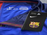 تيشيرت برشلونة 1999-1899