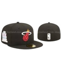 كاب نيوير مقفل