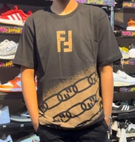 تي شيريت فندي كابس ديسترويد فلات غراوند قطن