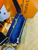 شنطة كتف ومحفظة صغيرة من لويس فيتون